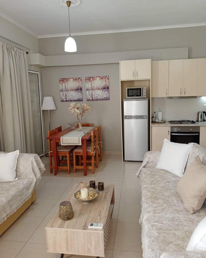 Lovely View Apartments Himare Esterno foto