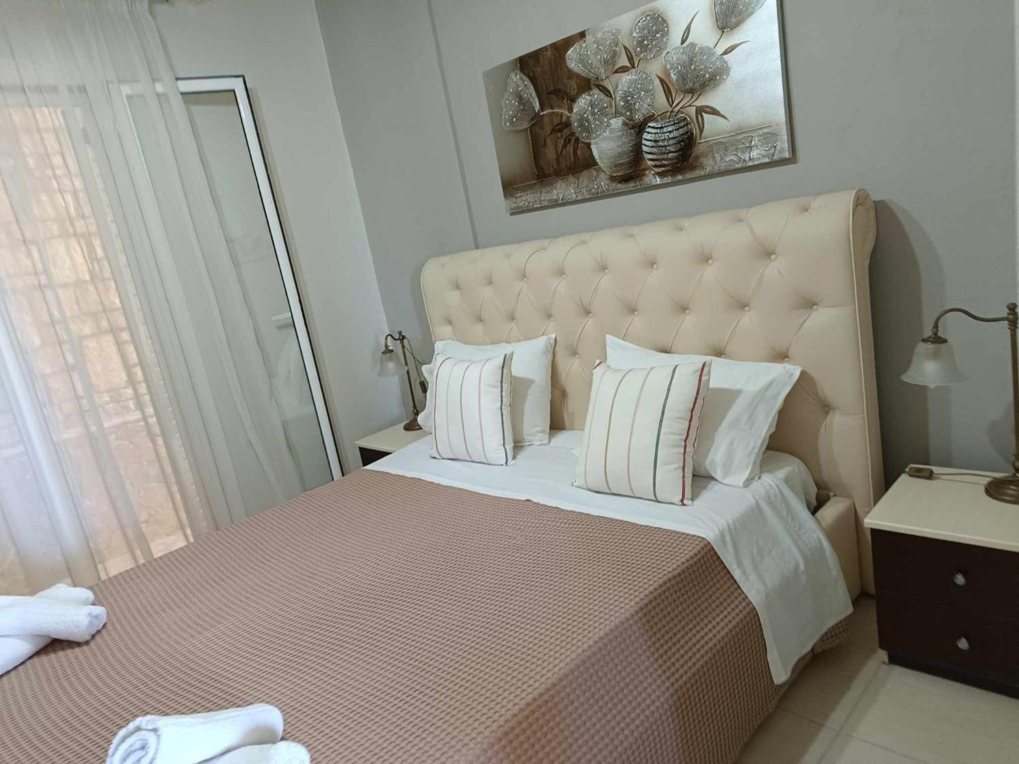 Lovely View Apartments Himare Esterno foto